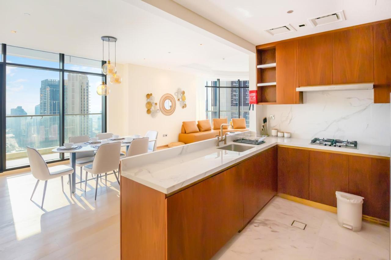 Fam Living - Rp Heights - 3 Mins Walk To Burj Khalifa & Dubai Mall Downtown 迪拜 外观 照片